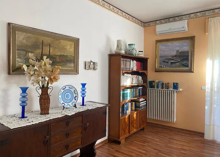 Casa Mantegna Quarto em Acomodações Particulares *